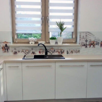 panel szklany do kuchni z grafiką przykład